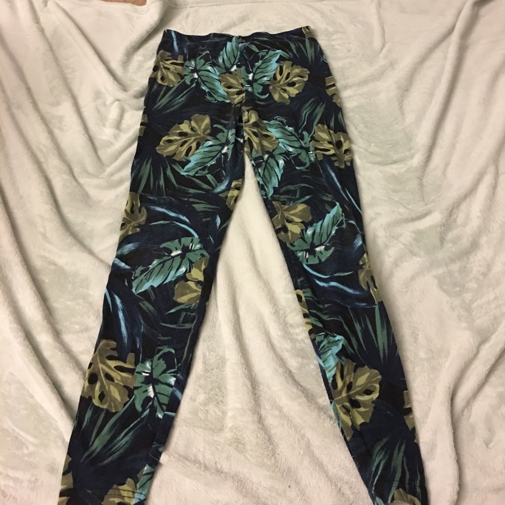 AMERICAN APPAREL High waisted tropical leggings