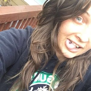 Meet your Posher, Meghan