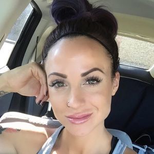 Meet your Posher, Jenneva