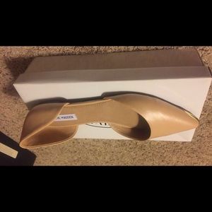 Natural/cream colored flats