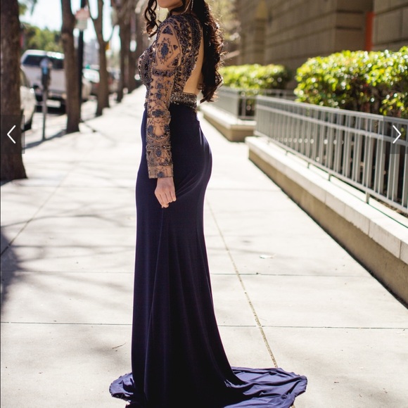 SOLD - Picture 3 of 4