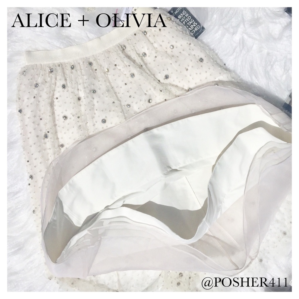 Alice  + Olivia Embellished Tulle Cream Skirt - Picture 8 of 8