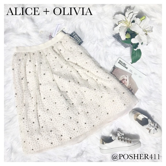 Alice + Olivia Embellished Tulle Cream Skirt - Picture 3 of 8