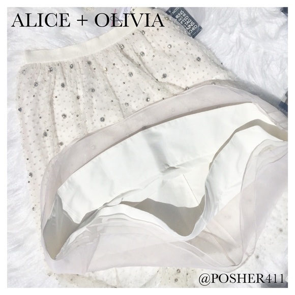 Alice + Olivia Embellished Tulle Cream Skirt - Picture 8 of 8