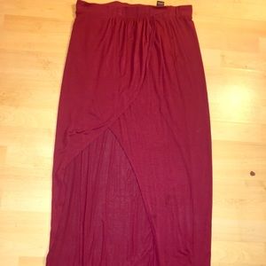 Classy, Burgundy Maxi Skirt With Front Slit