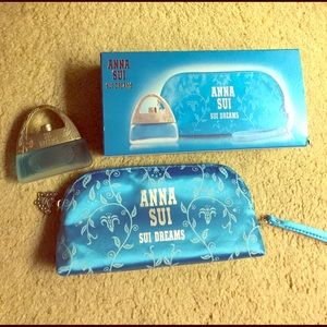 ANNA SUI Gift Set 💜