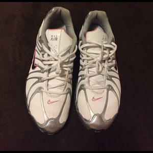 Women's Nike Max Air Shoes