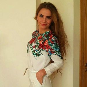 Meet your Posher, Gitana