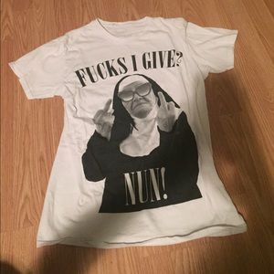 Spencer's Men's Medium Shirt