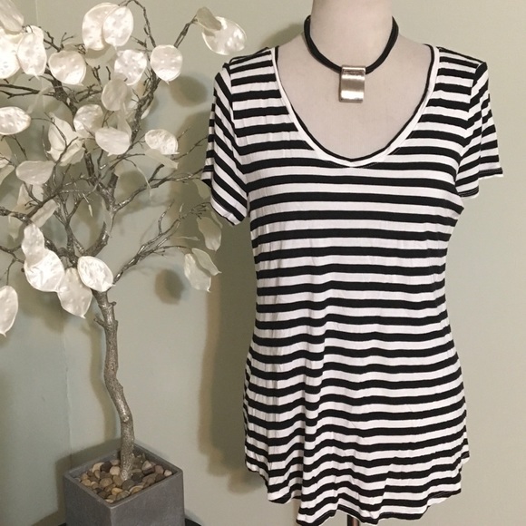 Apt. 9 Tops - APT. 9 SHIRT