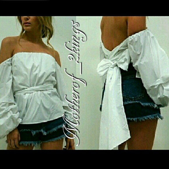 Tea n Cup Tops - 🛍 ROMANTIC OFF THE SHOULDER WRAP BLOUSE