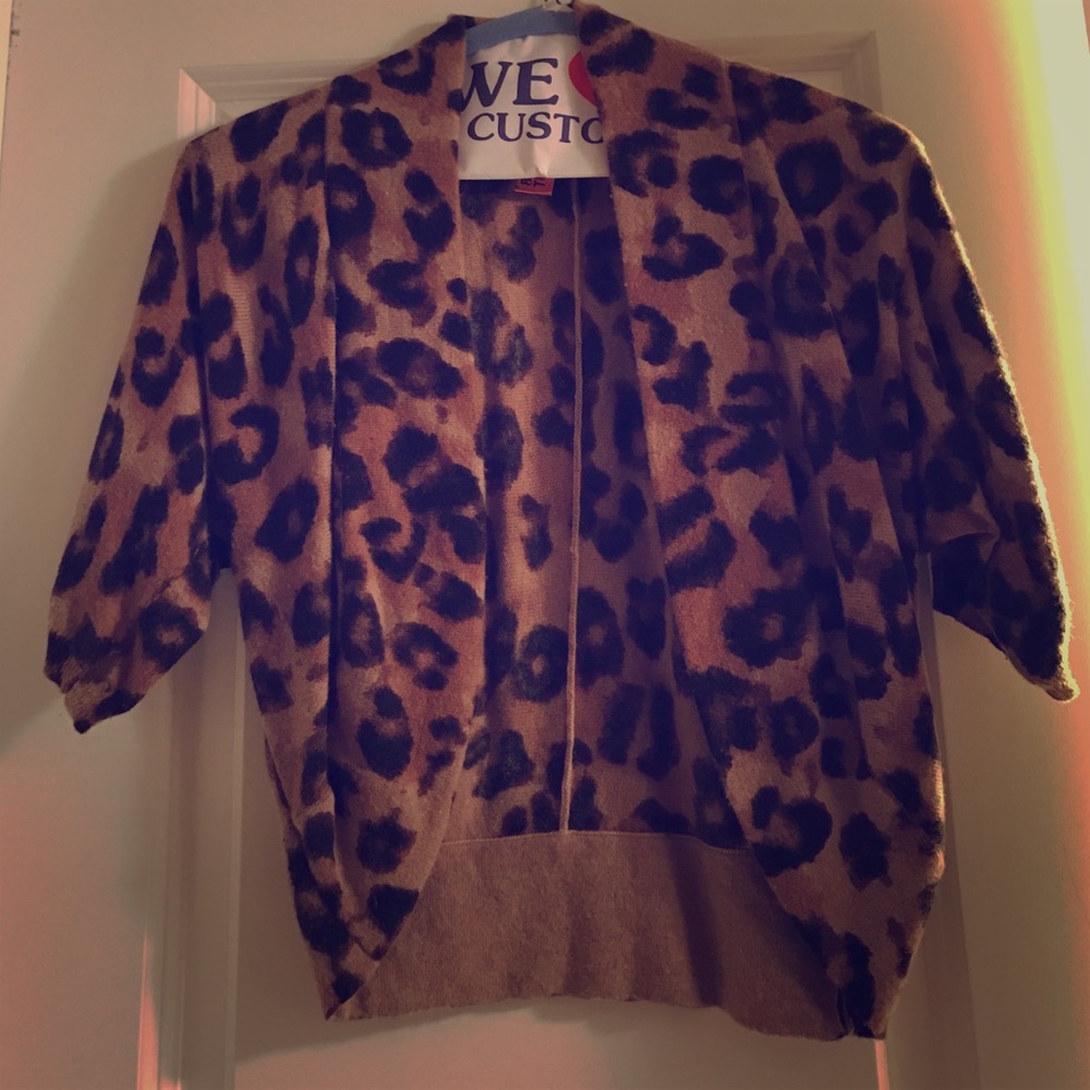 Banana Republic leopard shrug