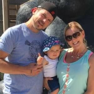 Meet your Posher, Melony