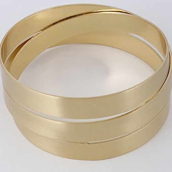 Formal Multi Layer Bracelet Gold - Picture 2 of 2