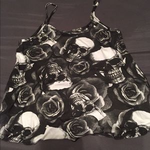Skull tank