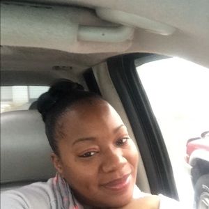 Meet your Posher, Colette