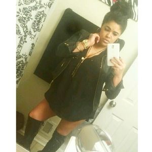 Meet your Posher, Ashley