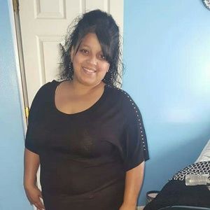 Meet your Posher, Sheena