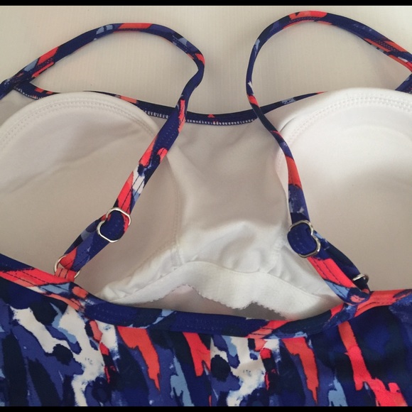 Classic colorful one piece NWT - Picture 4 of 5