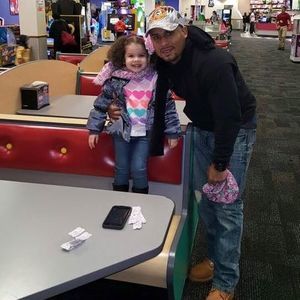 Meet your Posher, Victor alfonso