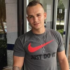 Meet your Posher, Justin