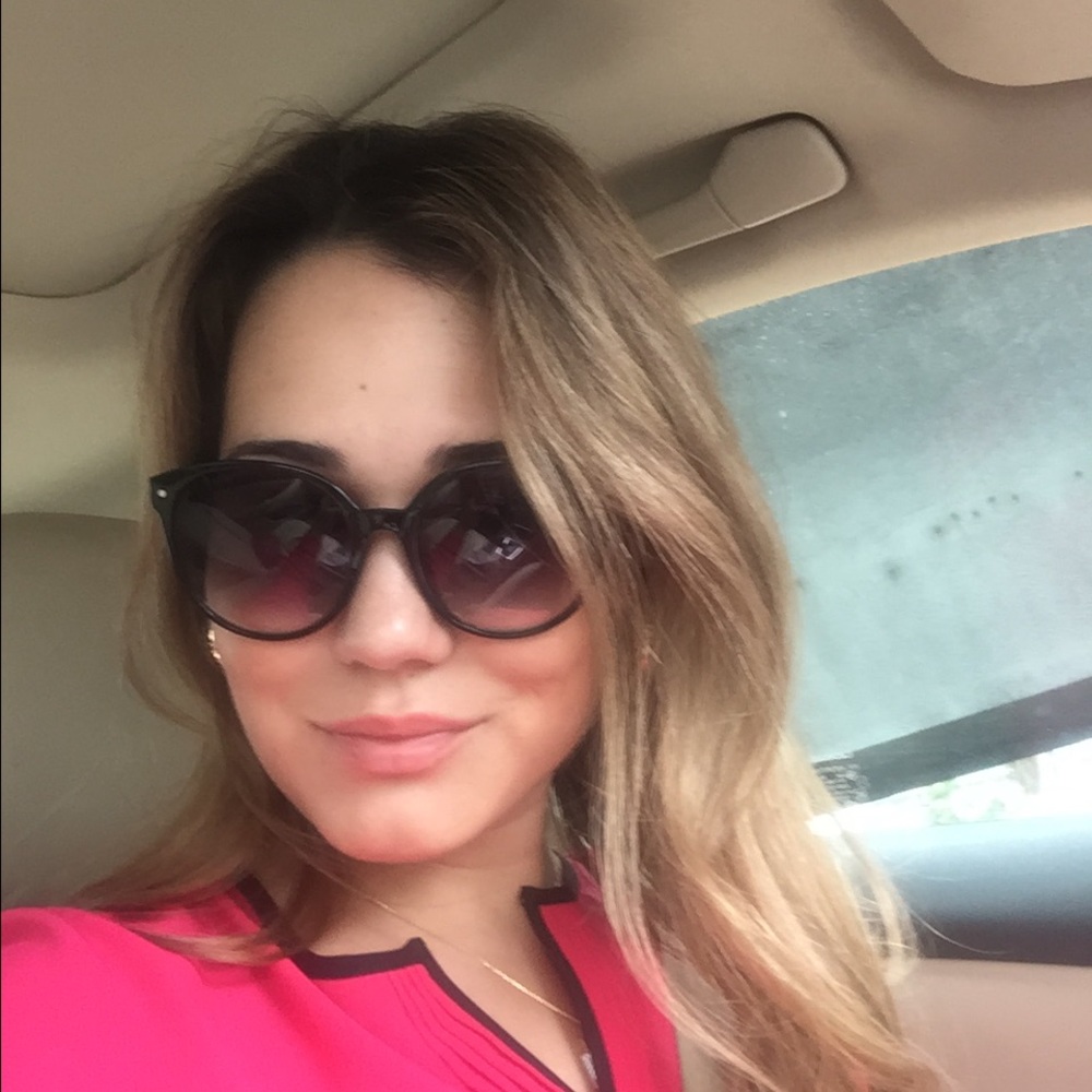 Meet your Posher, Marietta