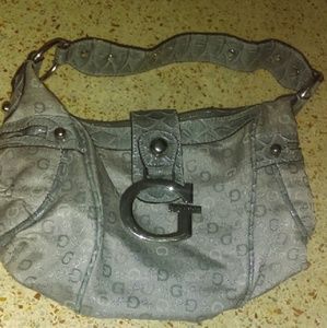 Very cute guess handbag