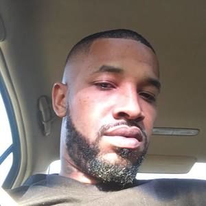 Meet your Posher, Carlos