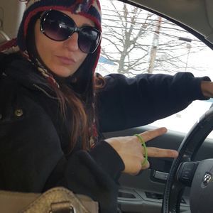 Meet your Posher, Ana