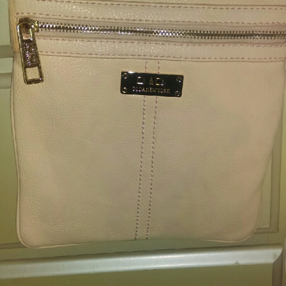 💧REAL LEATHER 💧Very cute d&d handbag - Picture 2 of 4