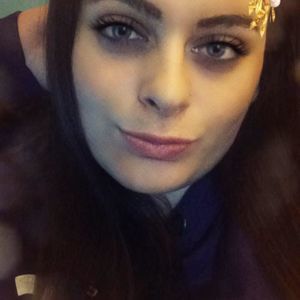 Meet your Posher, Alexis