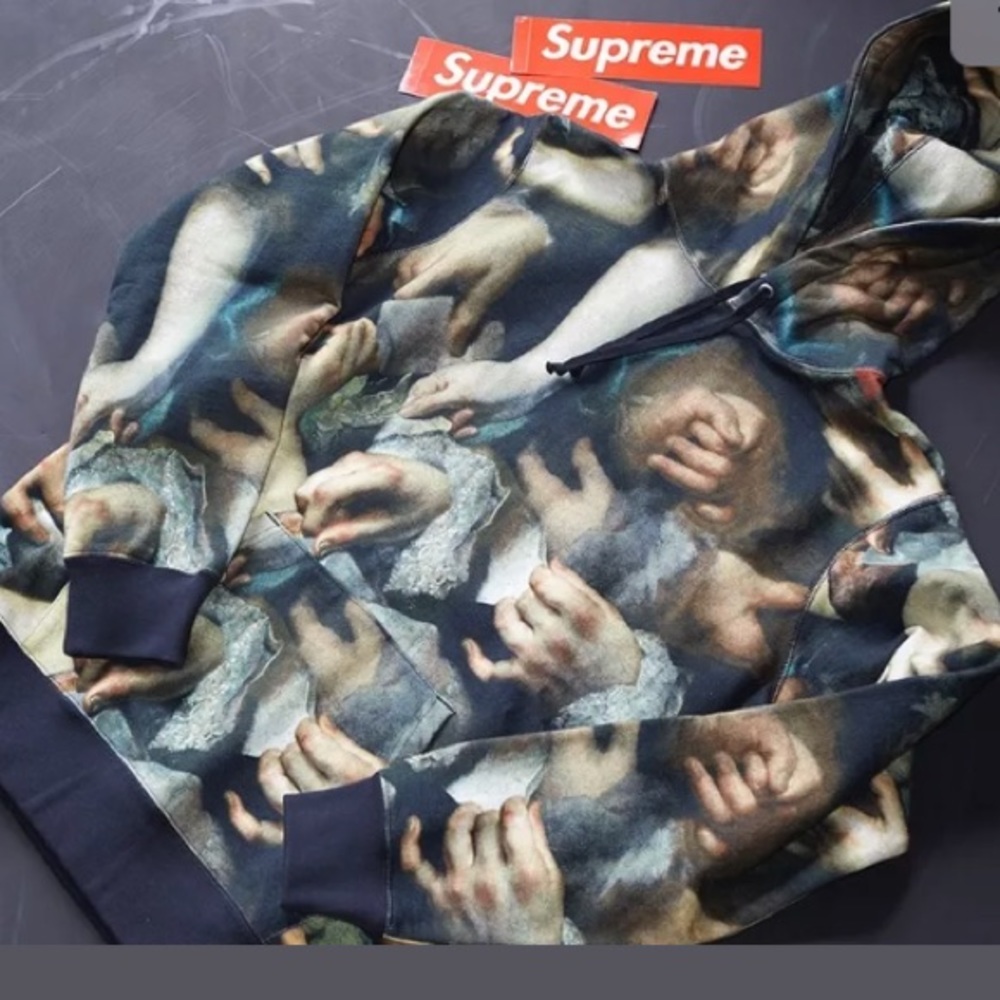 Undercover supreme pullover