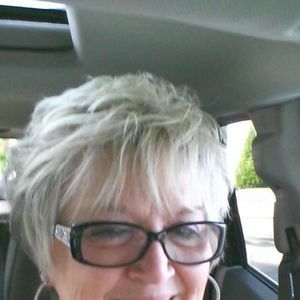 Meet your Posher, Petra