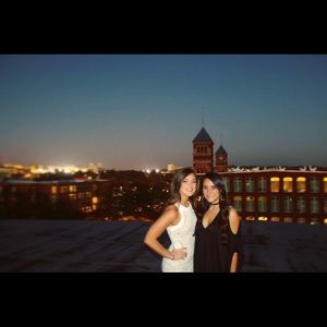 Meet your Posher, Monique