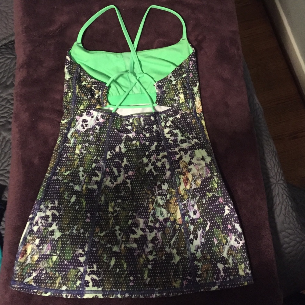 Lululemon Top - Picture 2 of 3