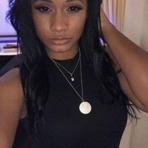 Meet your Posher, Destiny