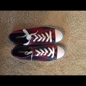 Converse red and blue fade low tops