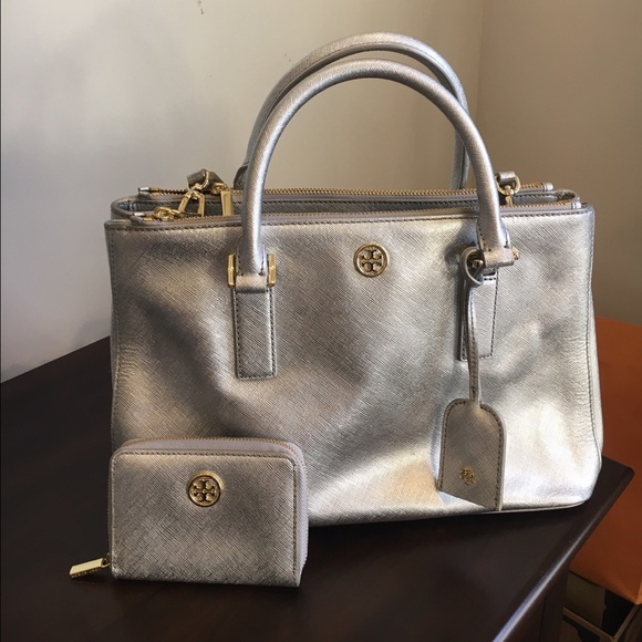 Tory Burch Handbags - Bundle and Save! Tory Burch Purse and Small Wallet