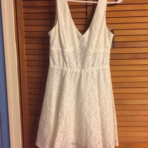 White lace dress
