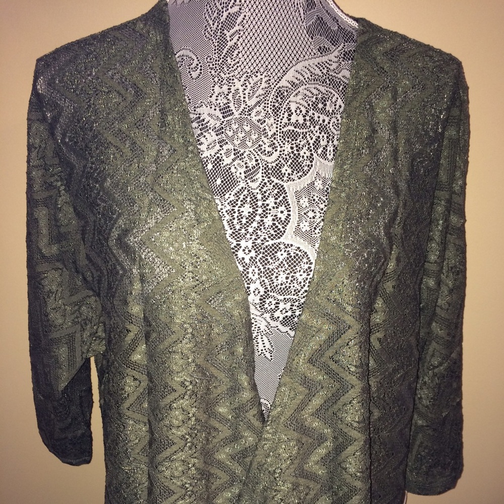 Lularoe medium olive lace Lindsey Kimono NWT