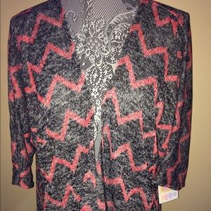 Lularoe small black red Lindsey Kimono NWT