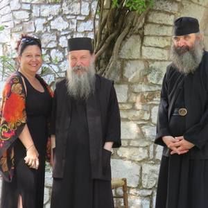 Meet your Posher, Lina