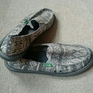 Like New Sanuk slip ons