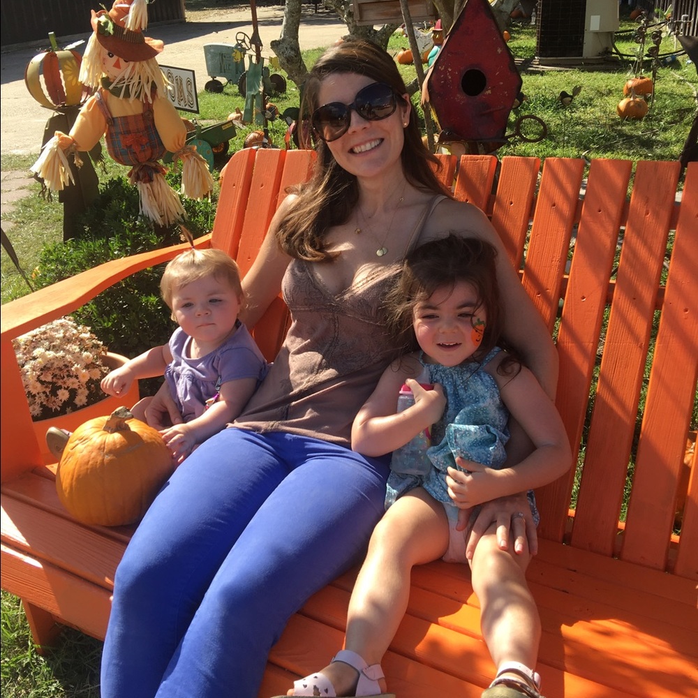 Meet your Posher, Estelle