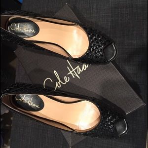 Cole haan black pumps women size 9.5