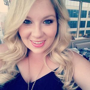 Meet your Posher, Carissa