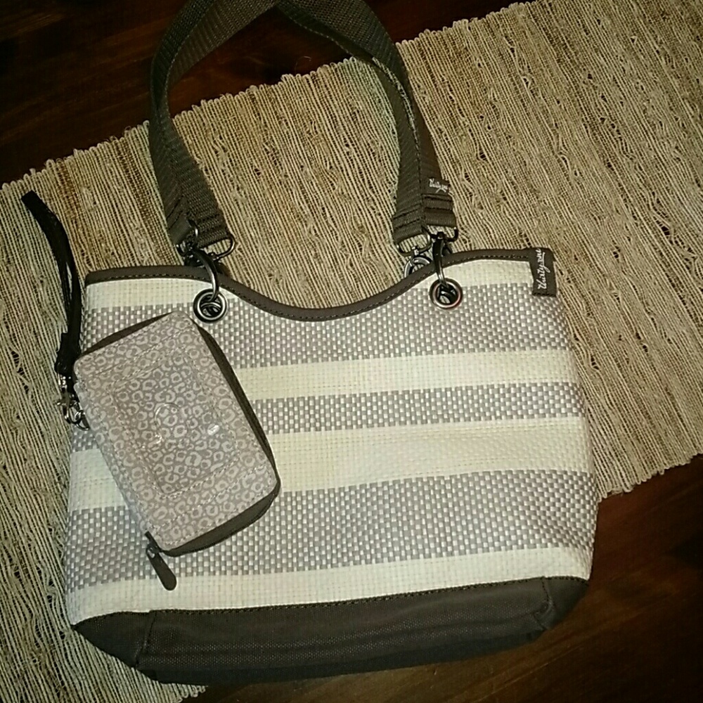 Thirty-one tote and Wristlet