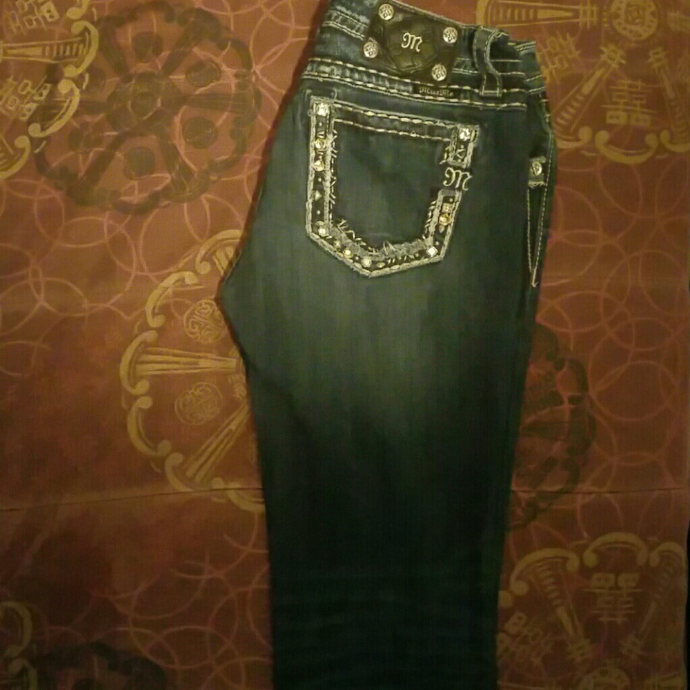 Jeans - Picture 2 of 3