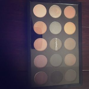 MAC Mellow Moderns Palette