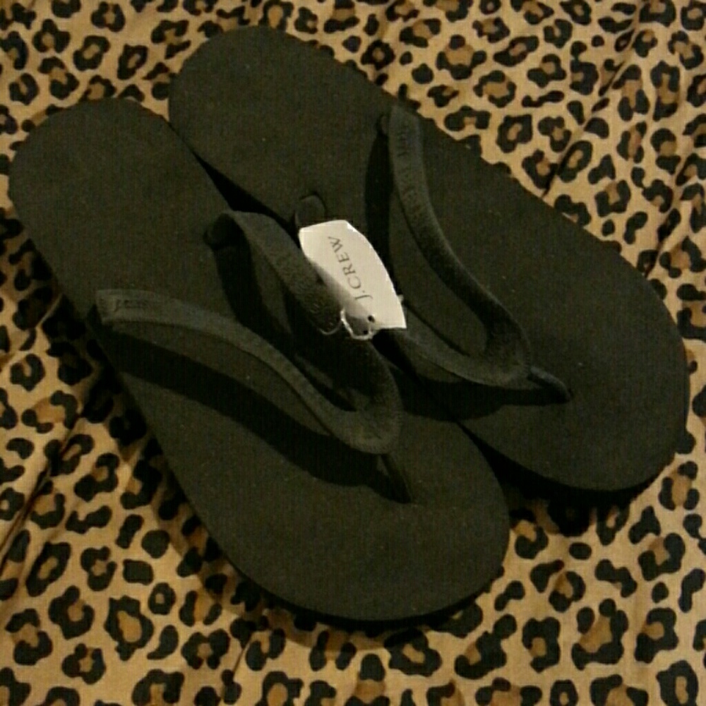 **BUNDLE** 3 PAIRS OF FLIP FLOPS @lindsayklee